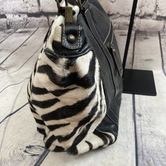 Not‎ available - Picture 2 of 12